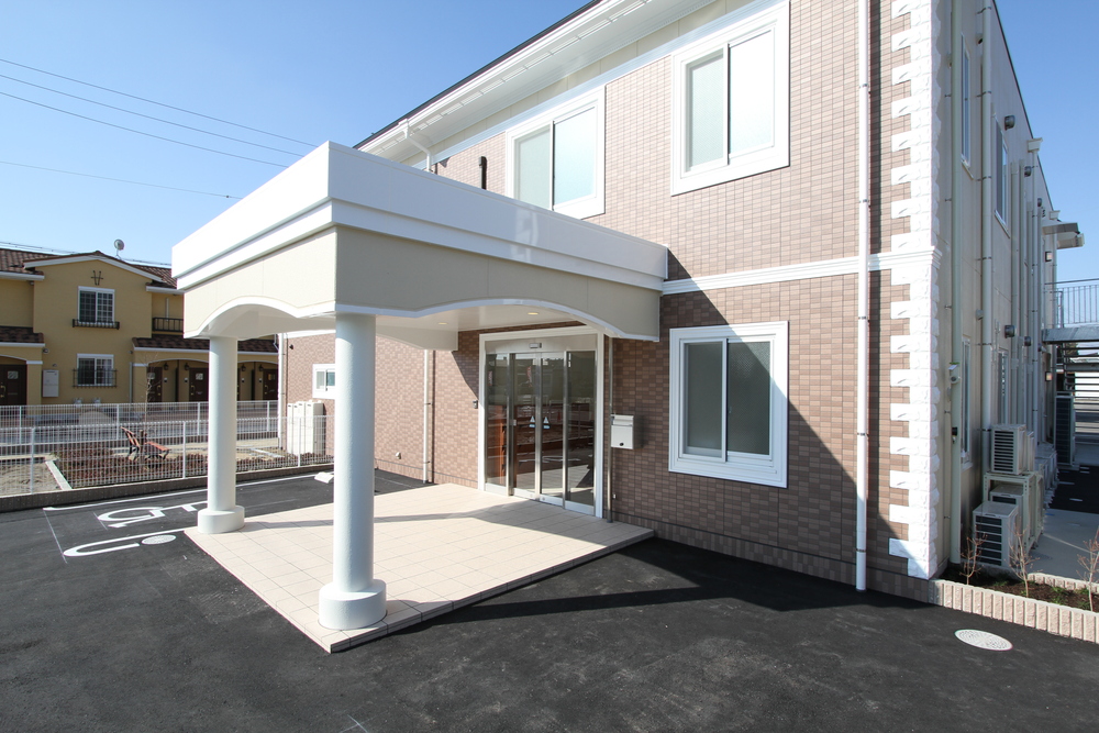 外観：静かで落ち着いた環境の中、穏やかな時間をお過ごし頂きます。