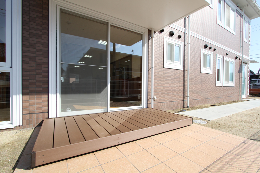 ウッドデッキ